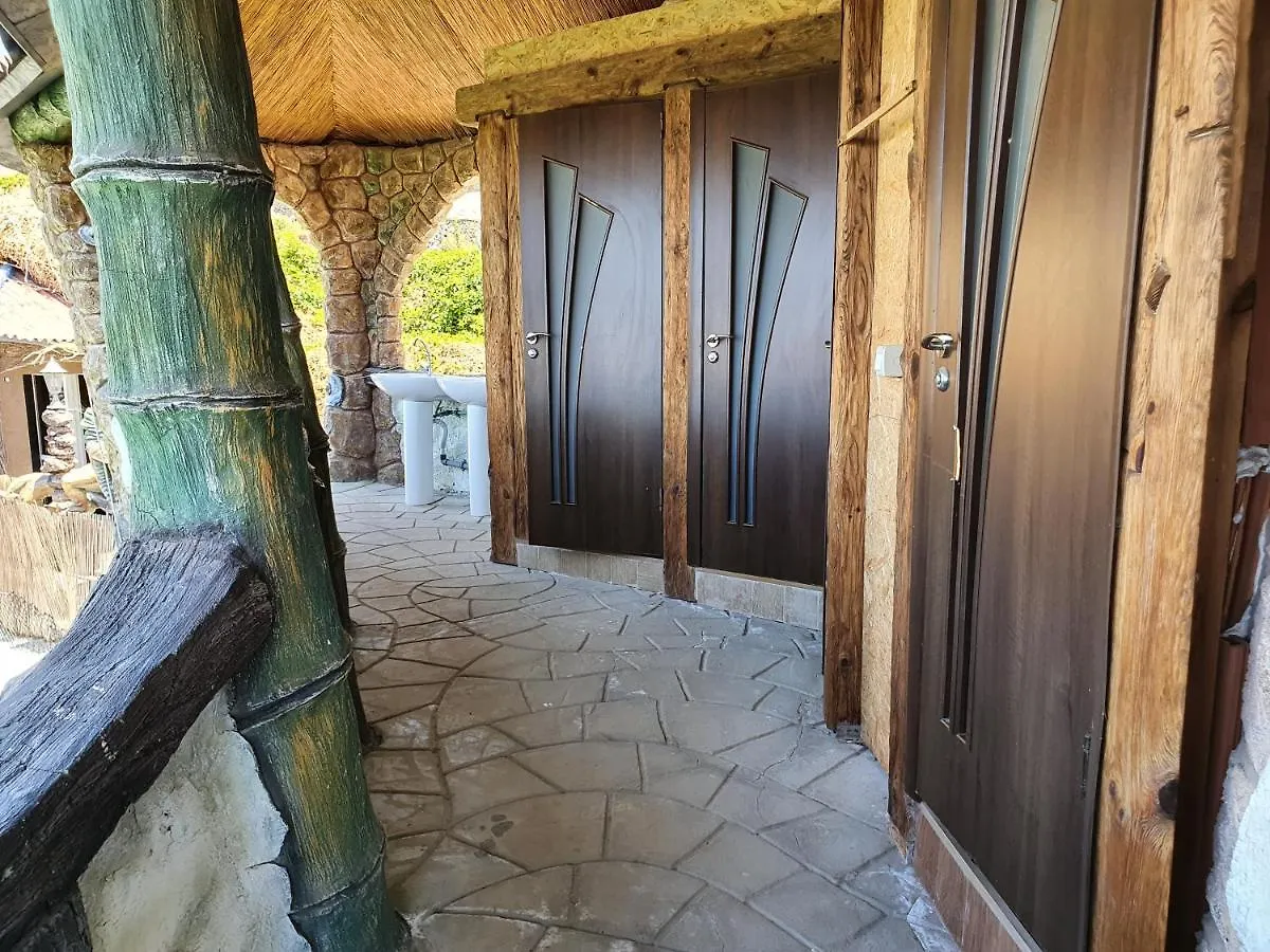 La Casa Nova Hostel Armenime 0*,  Spain