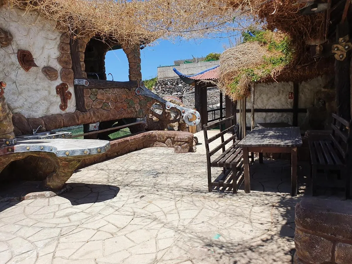La Casa Nova Hostel Armenime 0*,  Spain